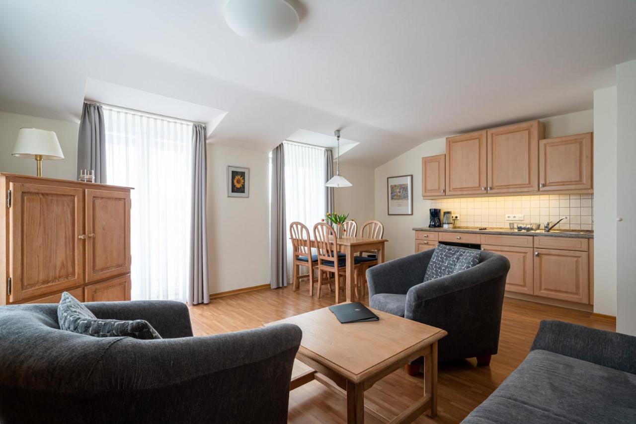 Haus Sonnenschein Goehren Apartment Goehren  Exterior foto